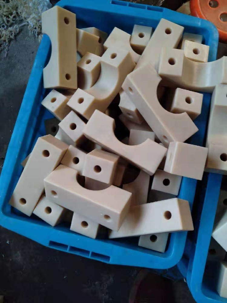 尼龙加工件